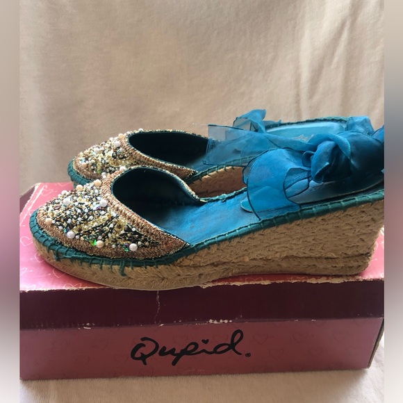 Close-Toed Lace up Espadrilles Wedge Sandals - Picture 3 of 8